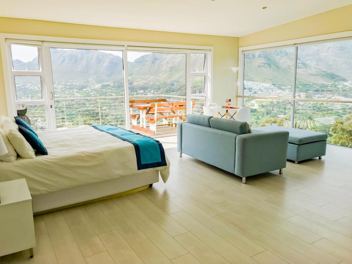 Mount Bay Hotel Hout Bay Exterior photo